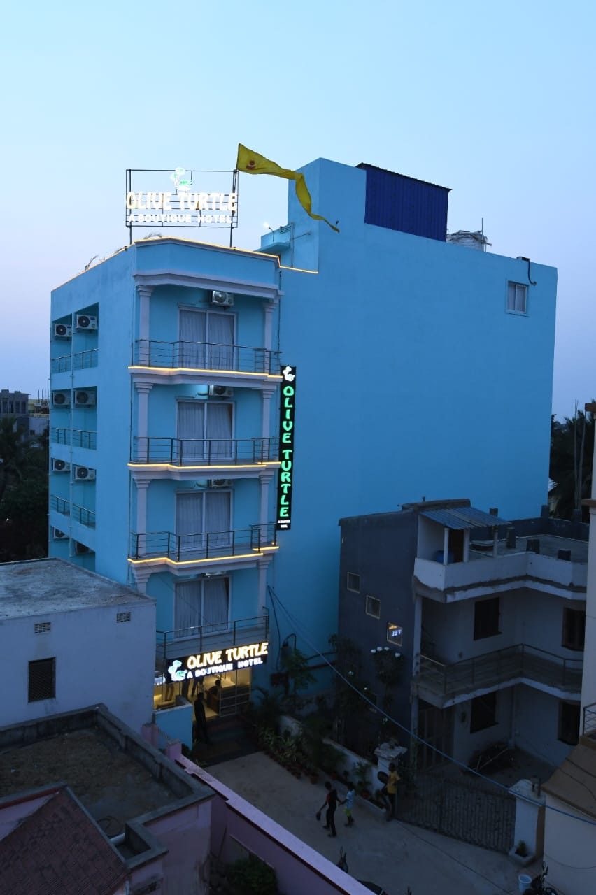 blue-lily-resort-puri