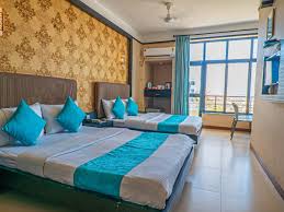 hotel-ad